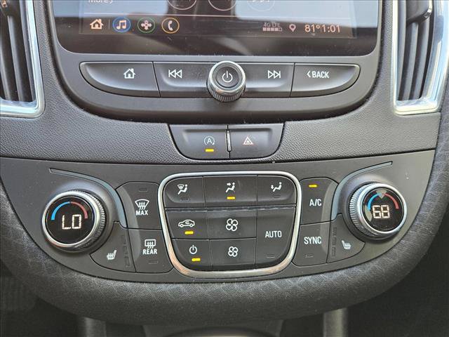 Used 2020 Chevrolet Malibu LT FWD image 13
