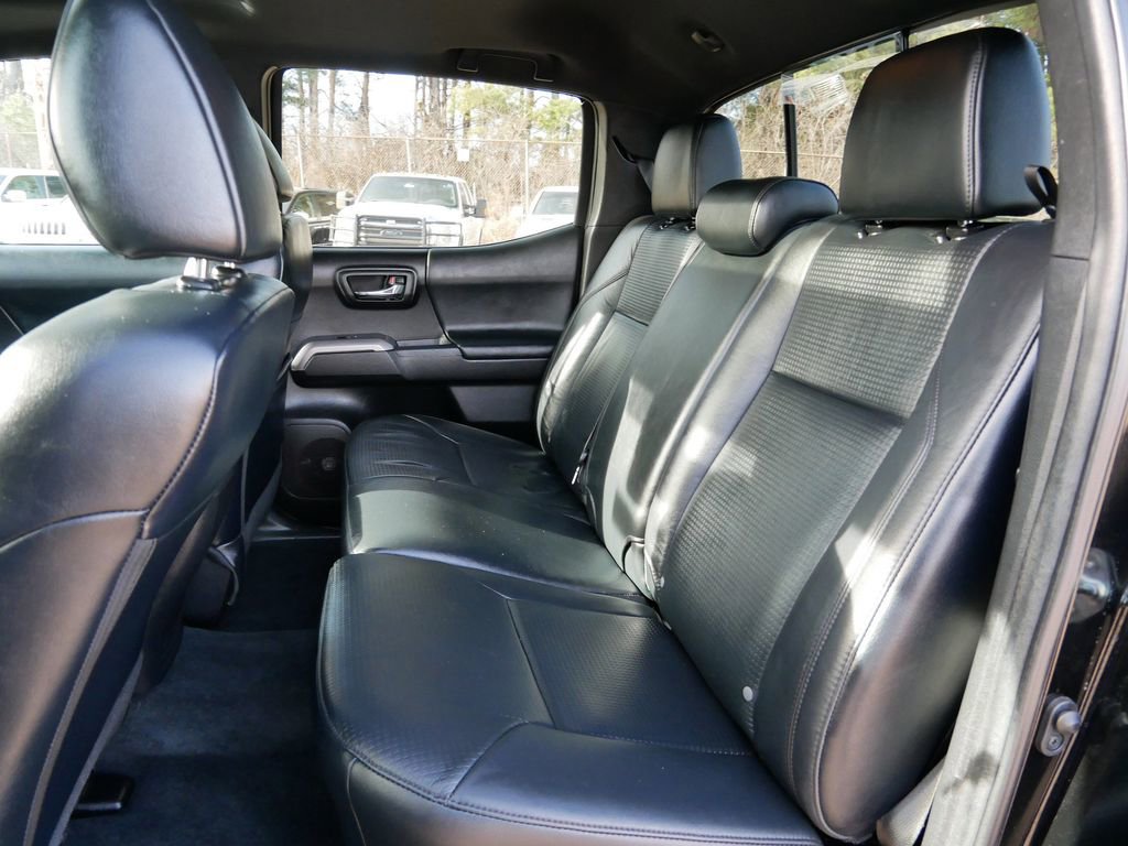 Used 2023 Toyota Tacoma Limited image 11