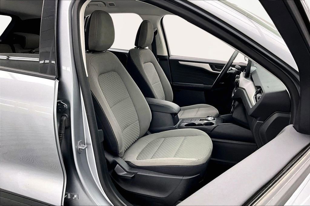 Certified 2022 Ford Escape SE w/ Convenience Package image 9