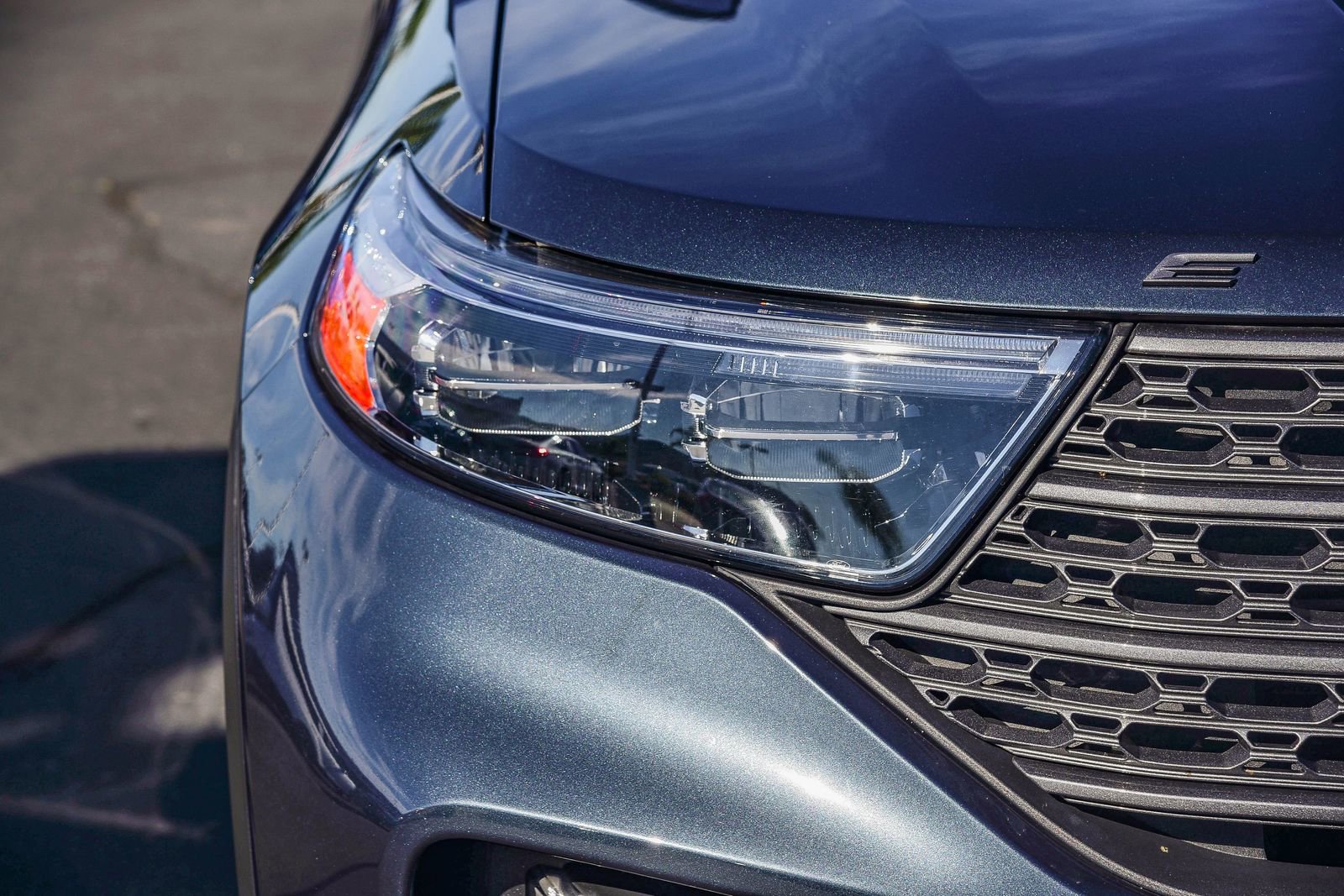 Certified 2023 Ford Explorer XLT w/ Equipment Group 202A image 10