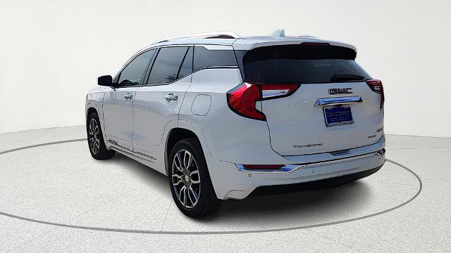 Used 2024 GMC Terrain Denali w/ Denali Premium Package image 7