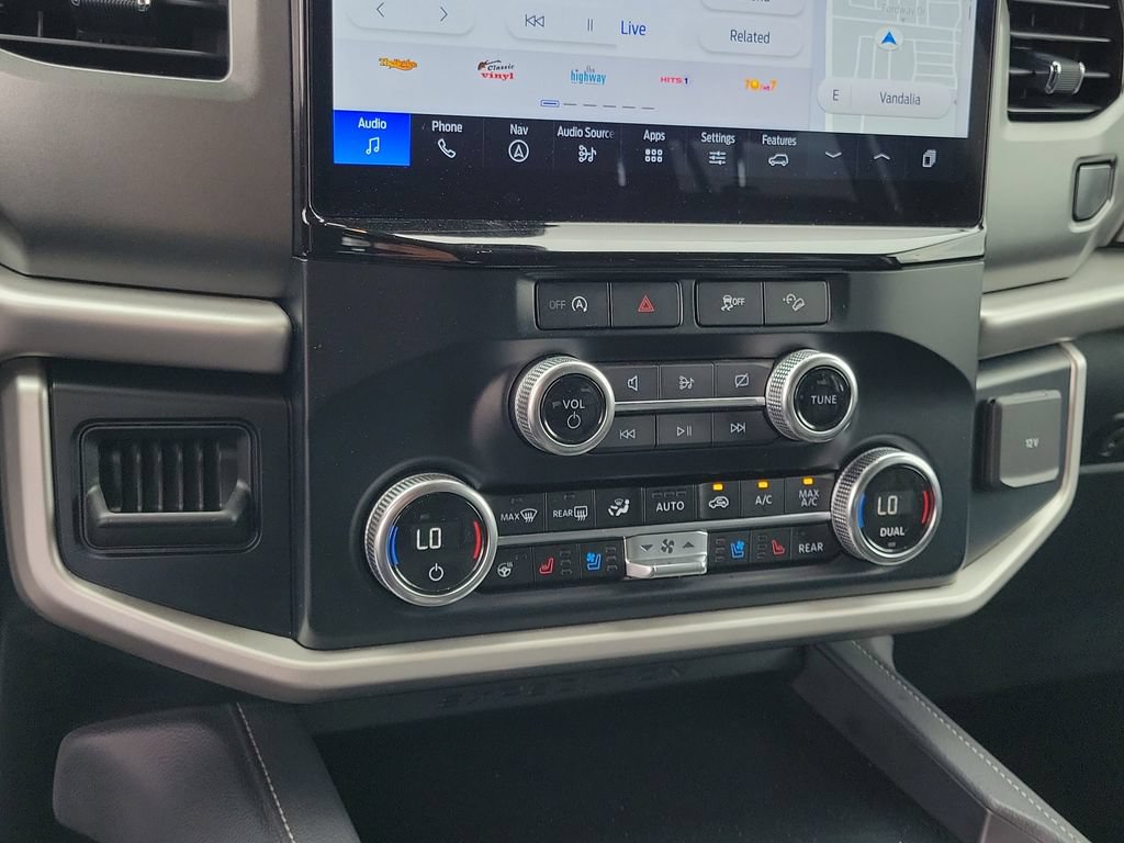 Certified 2024 Ford Expedition XLT AWD/4WD image 28
