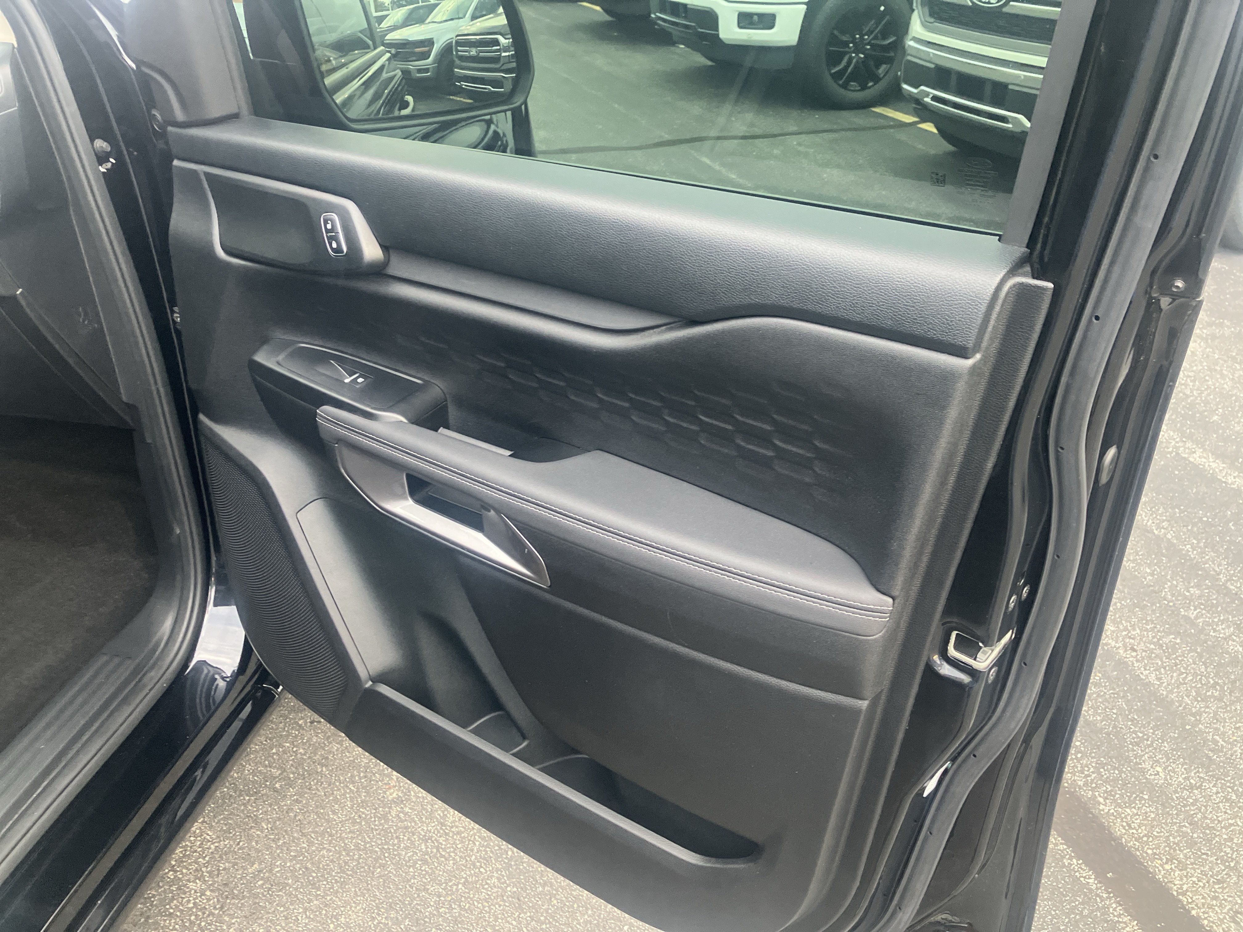 Certified 2024 Ford Ranger XLT AWD/4WD image 11