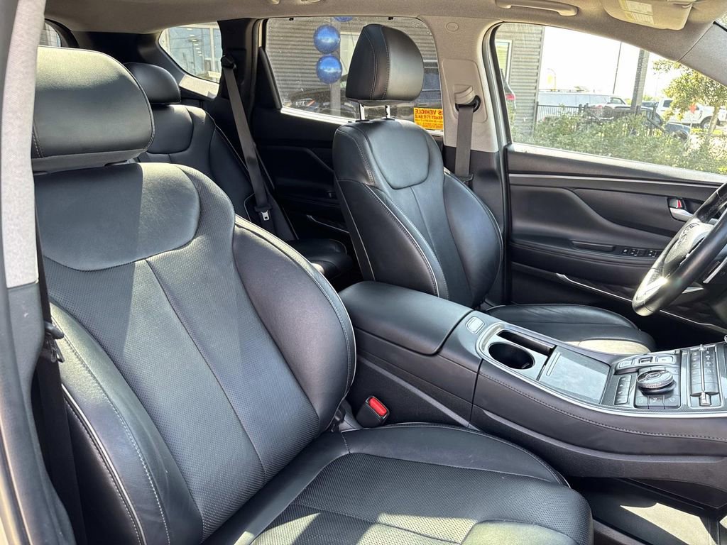 Used 2023 Hyundai Santa Fe Limited image 13