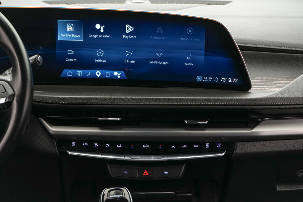 Used 2025 Cadillac XT4 Premium Luxury FWD image 15