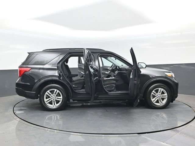 Certified 2024 Ford Explorer XLT AWD/4WD image 26