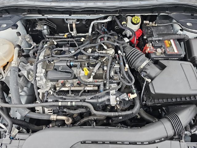 Certified 2022 Ford Escape SE w/ SE Sport Appearance Package FWD image 34