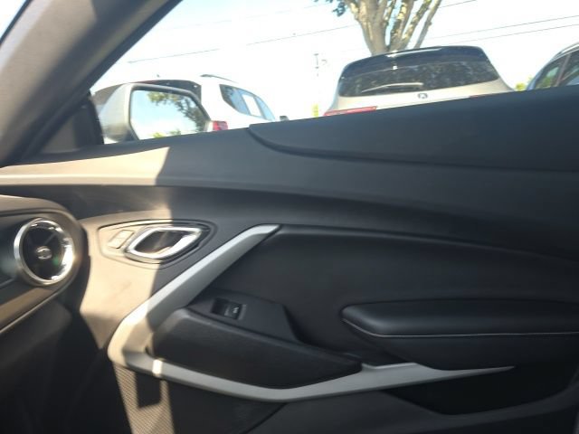 Used 2021 Chevrolet Camaro LS RWD image 13