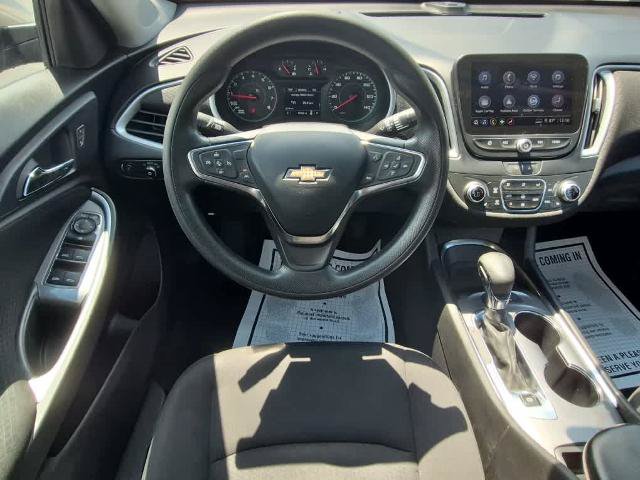 Used 2024 Chevrolet Malibu LT FWD image 8