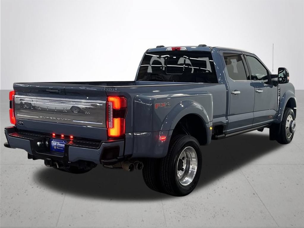 Certified 2023 Ford F450 Platinum w/ FX4 Off-Road Package AWD/4WD image 11