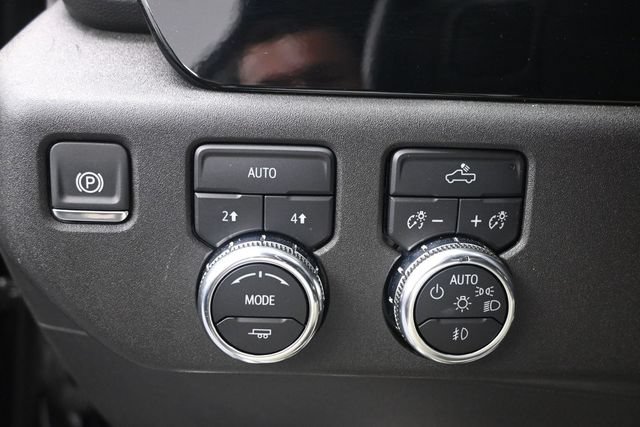 Used 2024 GMC Sierra 1500 Elevation AWD/4WD image 8