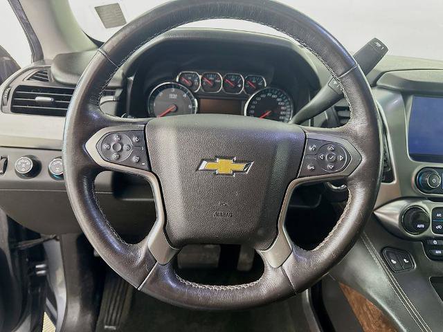 Used 2018 Chevrolet Suburban LT w/ Luxury Package AWD/4WD image 12