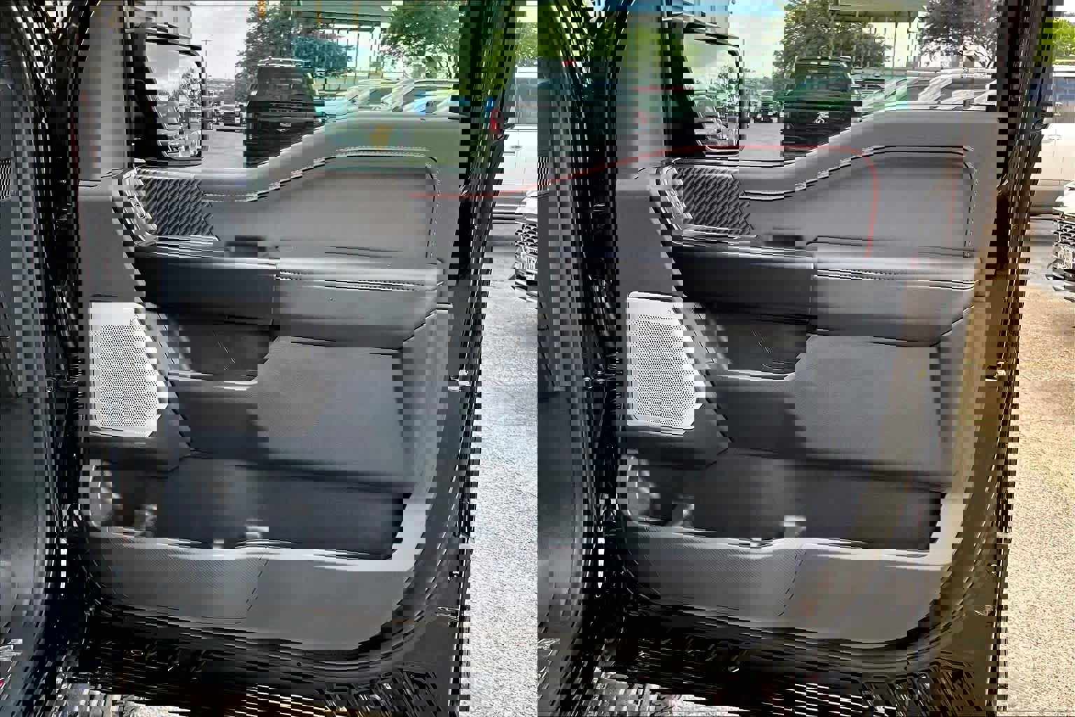 Certified 2025 Ford F150 Raptor image 24