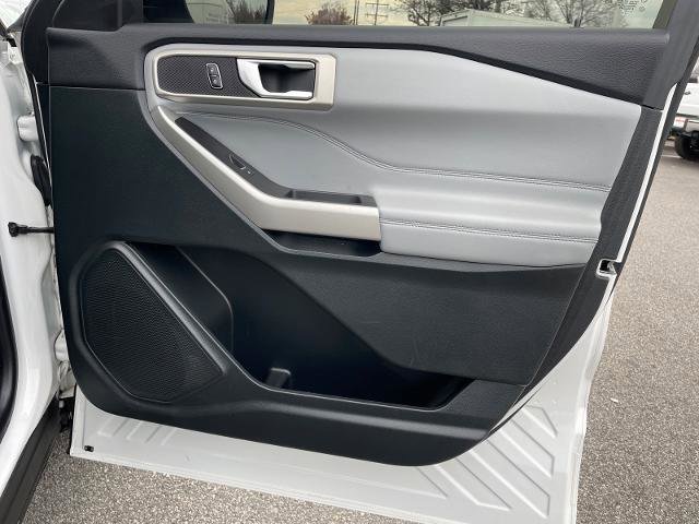 Certified 2023 Ford Explorer XLT w/ Equipment Group 202A image 35