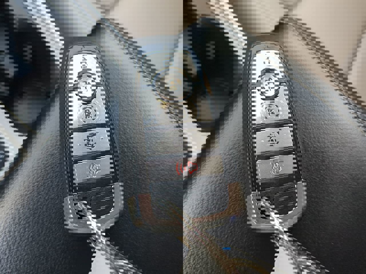 Certified 2023 Ford Explorer XLT w/ Equipment Group 202A image 28