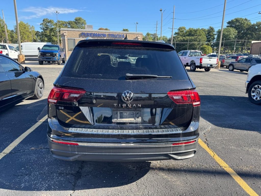 Used 2023 Volkswagen Tiguan SE FWD image 6