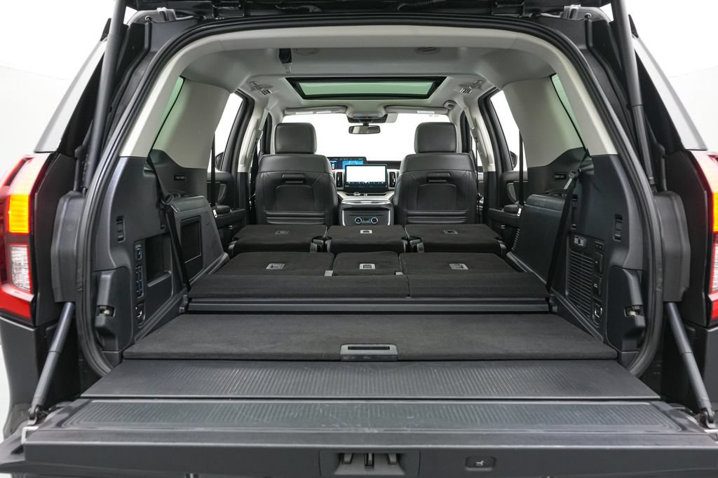 Certified 2025 Ford Expedition Active AWD/4WD image 27
