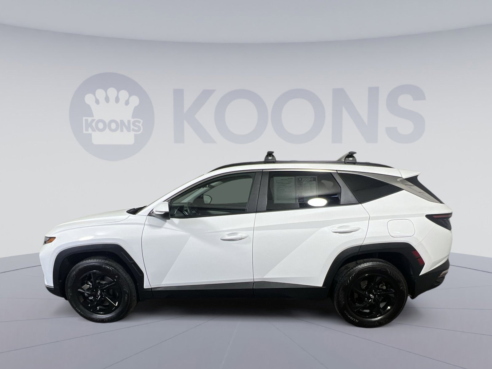 Used 2023 Hyundai Tucson SEL image 2
