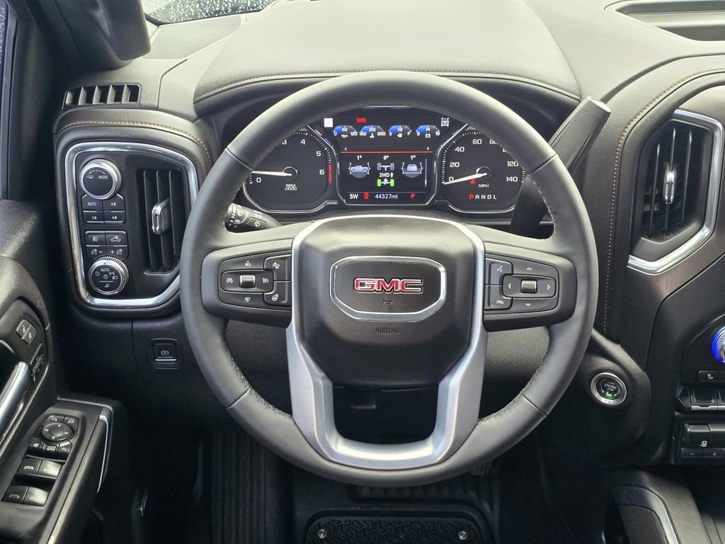 Used 2022 GMC Sierra 2500 AT4 w/ AT4 Premium Plus Package AWD/4WD image 11