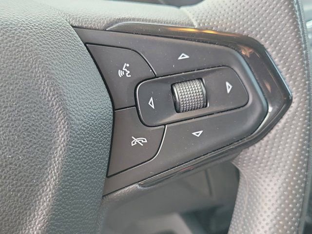 Used 2022 Chevrolet TrailBlazer LT w/ Confidence II Package FWD image 24
