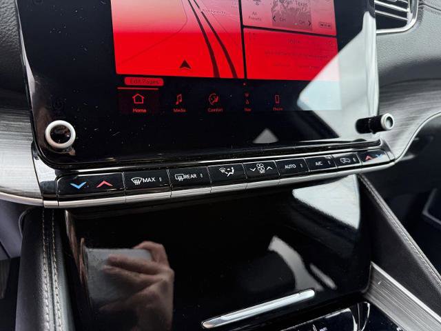 Used 2024 Jeep Wagoneer Series II w/ Flexible Seating Group AWD/4WD image 24