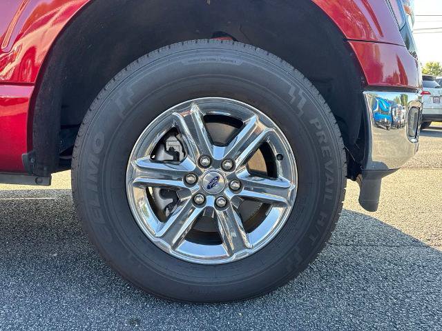 Certified 2024 Ford F150 XLT w/ Equipment Group 302A MID AWD/4WD image 33