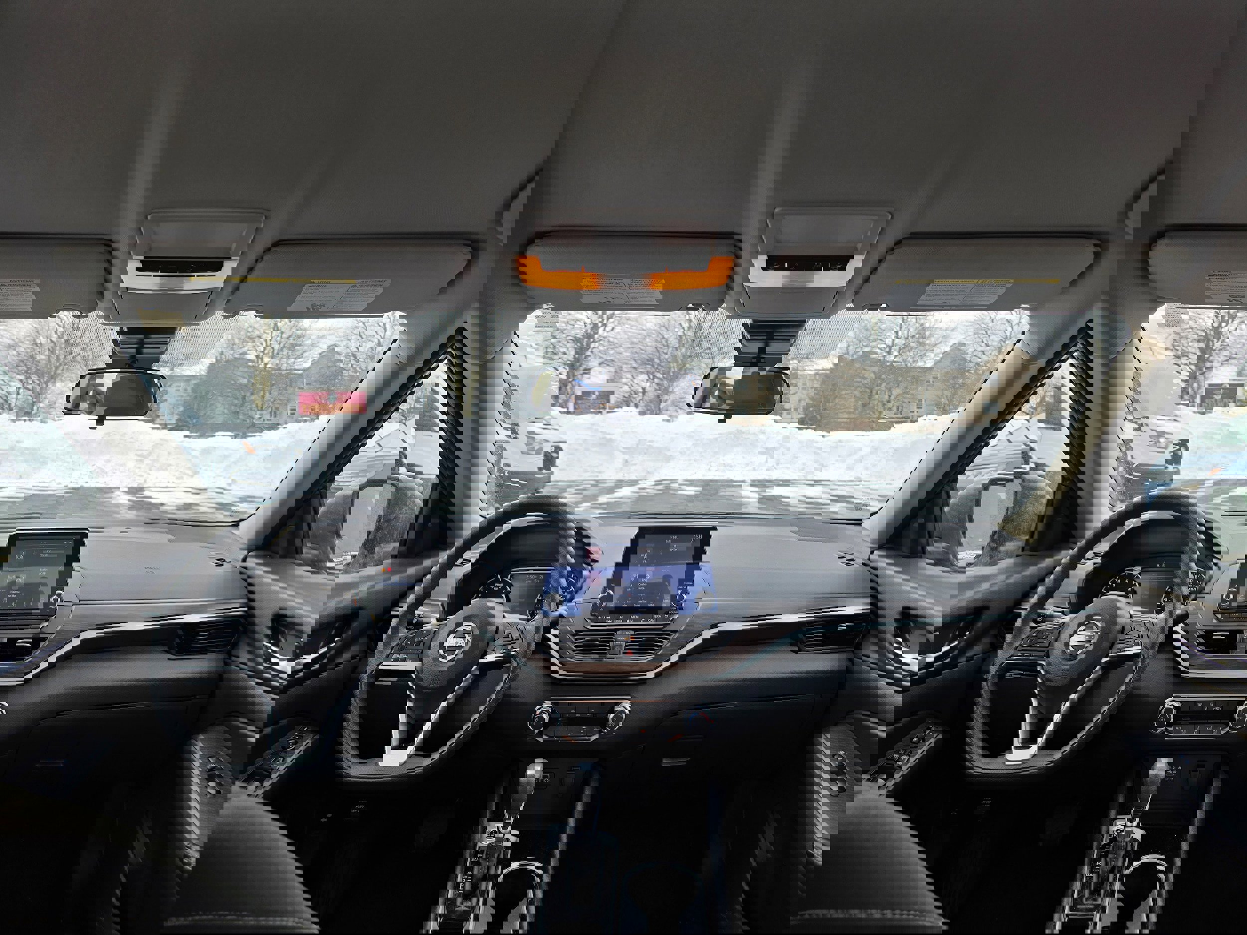 Used 2024 Nissan Altima 2.5 SV image 11