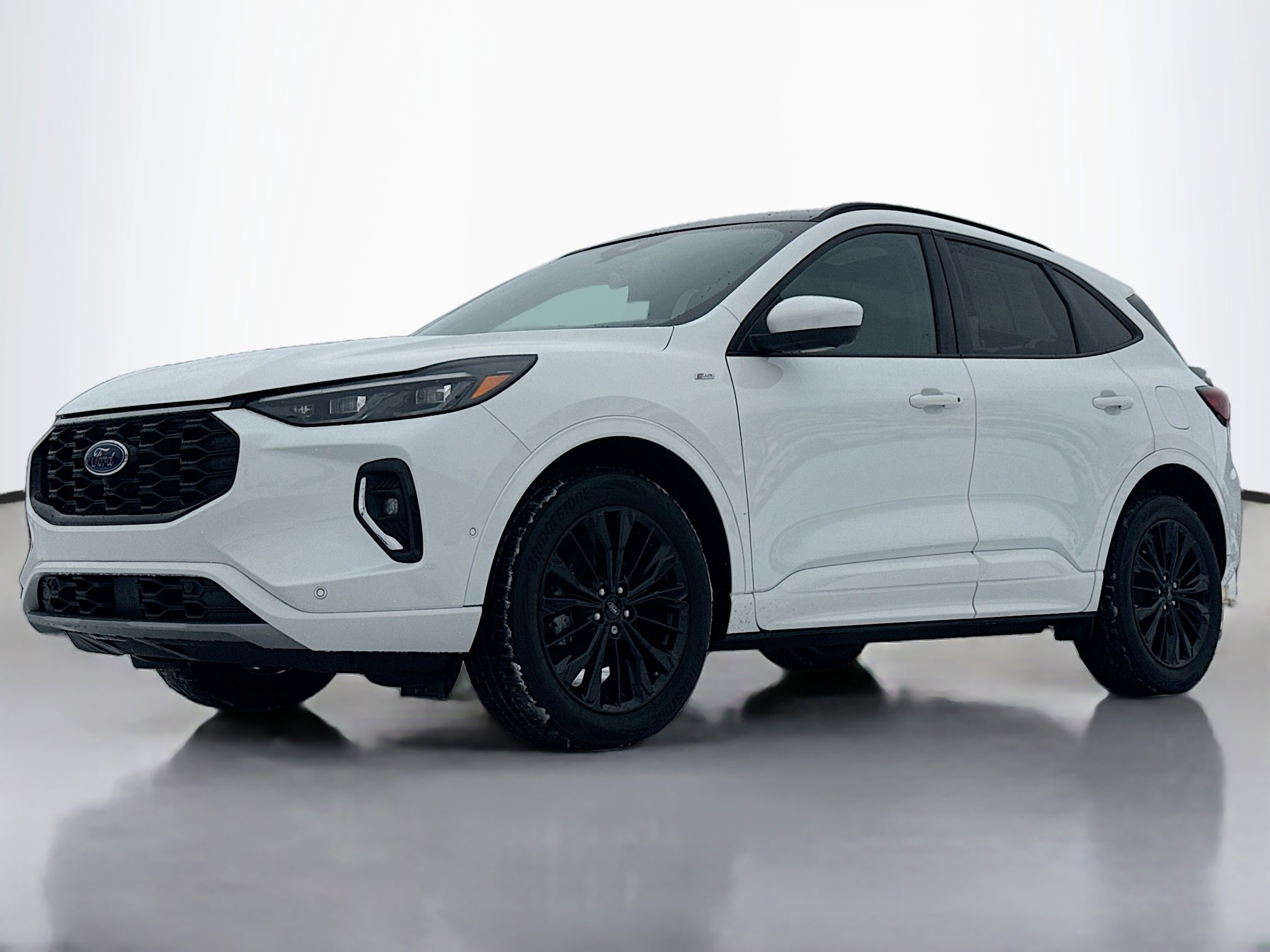 Certified 2023 Ford Escape ST-Line Elite w/ Premium Technology Package AWD/4WD image 12