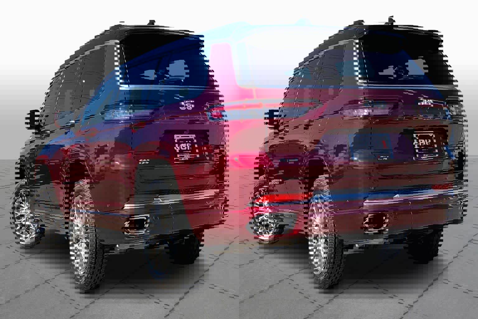 Used 2025 Jeep Grand Cherokee L Summit image 11