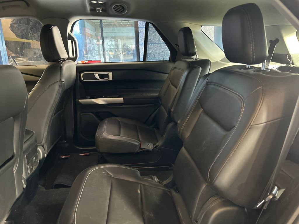 Certified 2023 Ford Explorer XLT w/ Equipment Group 202A image 13