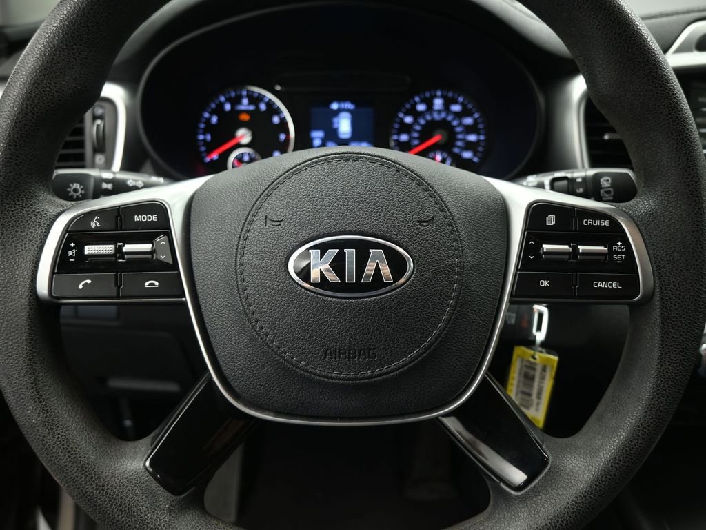 Used 2019 Kia Sorento LX image 40