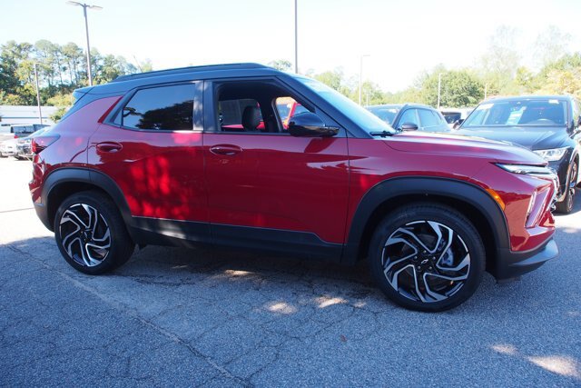 Used 2026 Chevrolet TrailBlazer RS FWD image 8