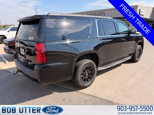 Used 2020 Chevrolet Suburban LT RWD image 3