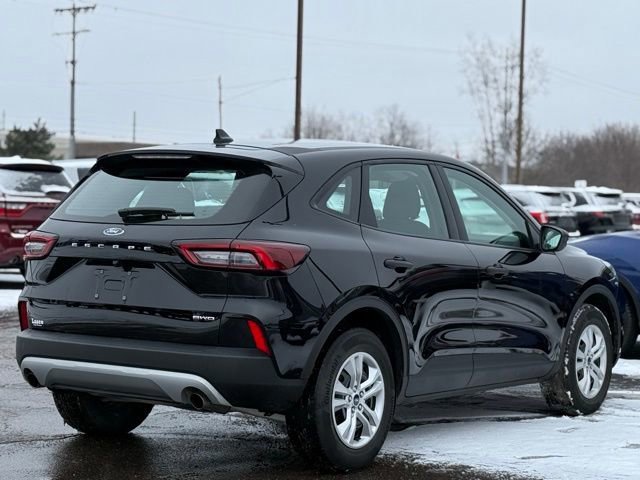 Certified 2023 Ford Escape AWD image 9