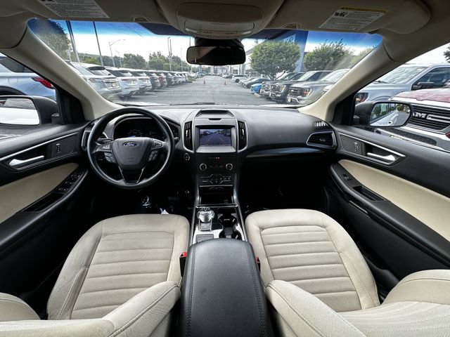 Certified 2020 Ford Edge SE FWD image 16