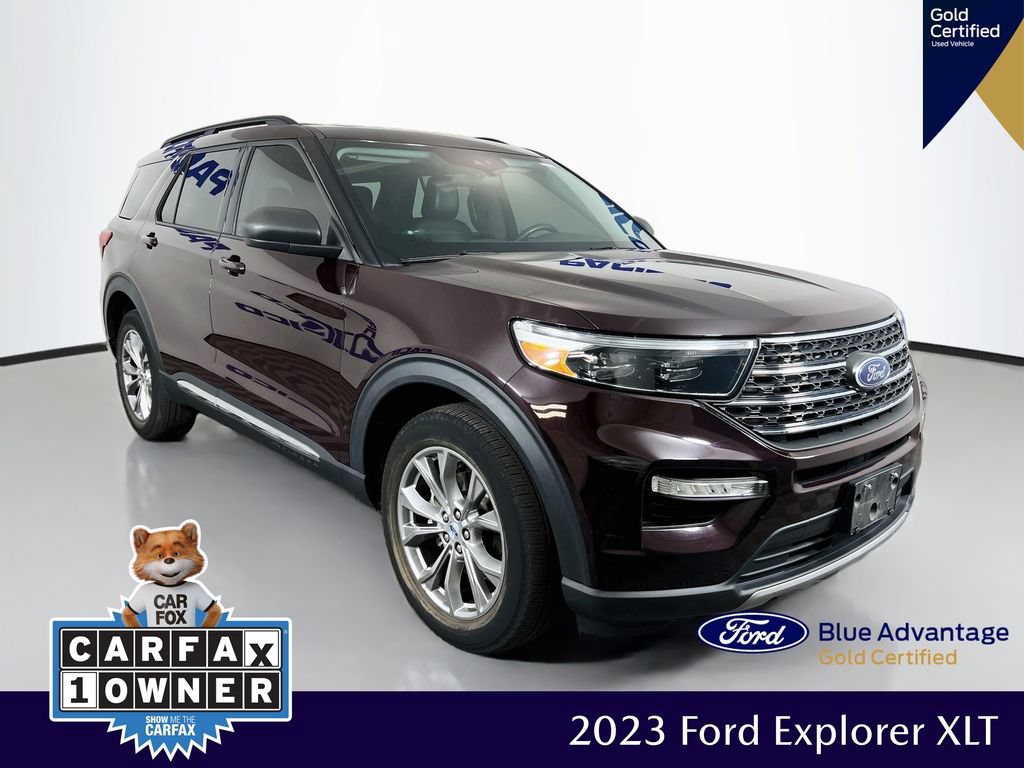Certified 2023 Ford Explorer XLT w/ Equipment Group 202A