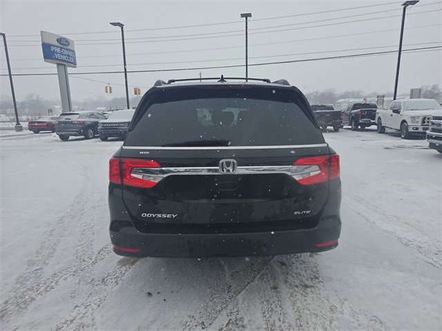 Used 2018 Honda Odyssey Elite image 4