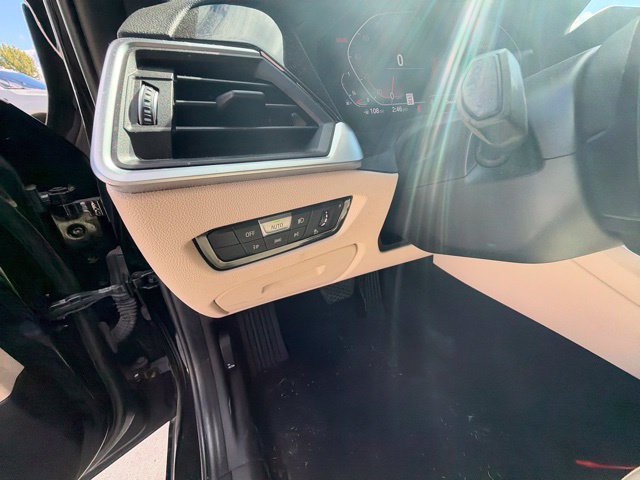 Used 2019 BMW 330i Sedan w/ Convenience Package RWD image 37