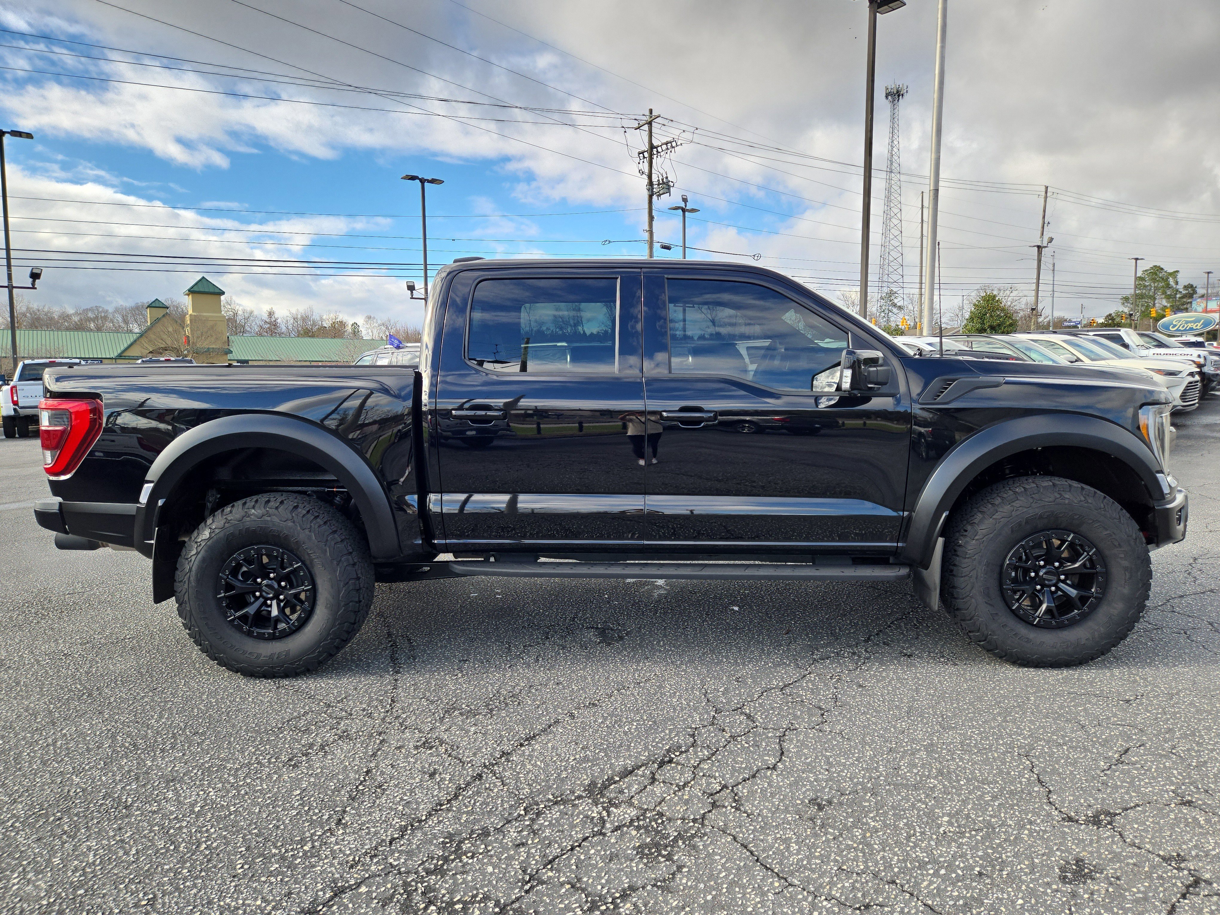 Certified 2023 Ford F150 Raptor w/ Equipment Group 802A Raptor R image 3