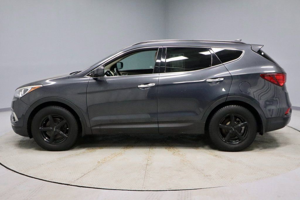Used 2017 Hyundai Santa Fe Sport image 8