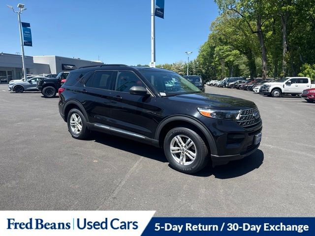 Certified 2022 Ford Explorer XLT w/ Class IV Trailer Tow Package