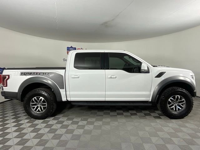 Certified 2018 Ford F150 Raptor w/ Equipment Group 802A Luxury image 2