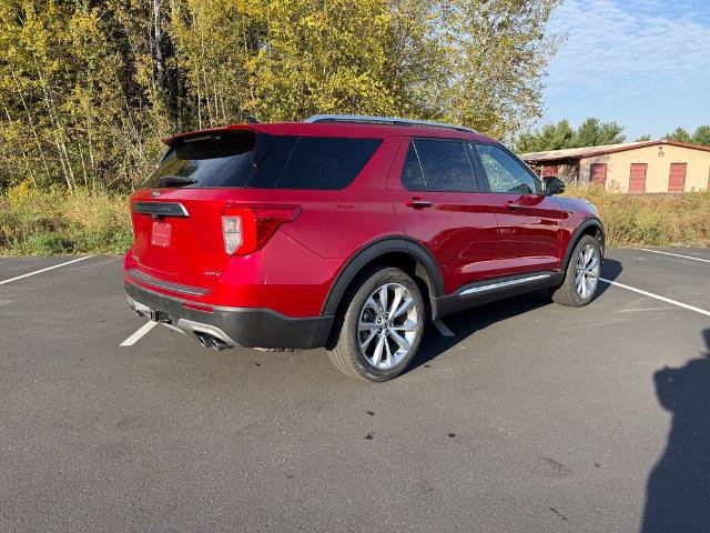 Certified 2023 Ford Explorer Platinum w/ Technology Package AWD/4WD image 4