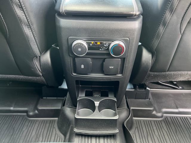 Certified 2022 Ford Explorer XLT w/ Equipment Group 202A AWD/4WD image 38