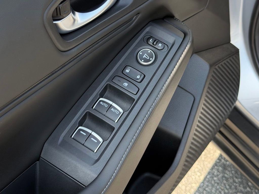 Used 2023 Honda Accord Sport image 14