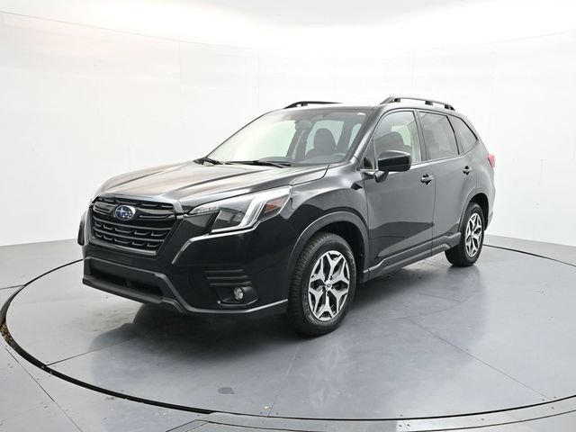 Used 2024 Subaru Forester Premium AWD/4WD image 3