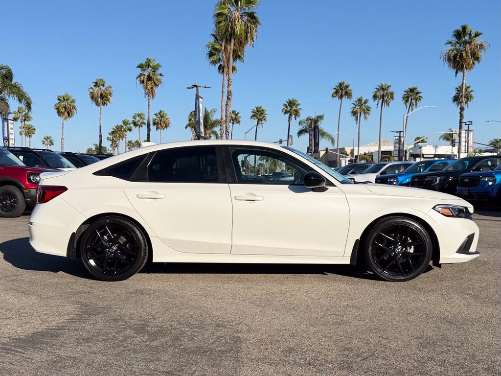 Used 2022 Honda Civic Sport image 9
