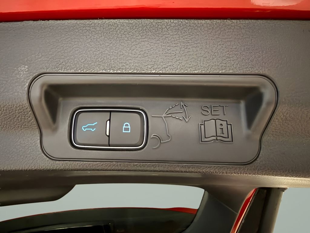 Certified 2020 Ford Explorer ST w/ ST Street Pack AWD/4WD image 16