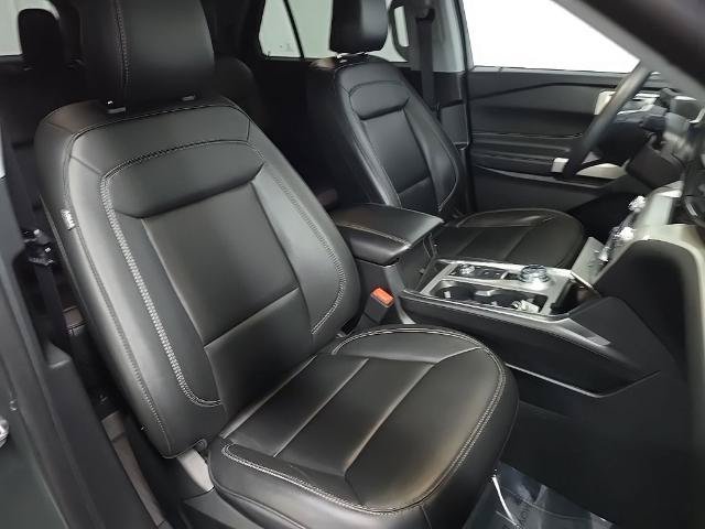 Certified 2024 Ford Explorer XLT w/ Equipment Group 202A AWD/4WD image 20