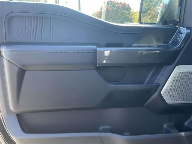 Certified 2022 Ford F150 Lariat w/ Equipment Group 502A High image 15